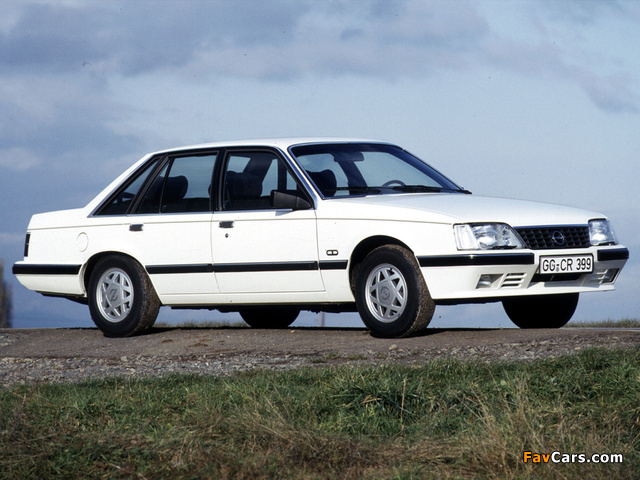 Photos of Opel Senator (A2) 1982–86 (640 x 480)