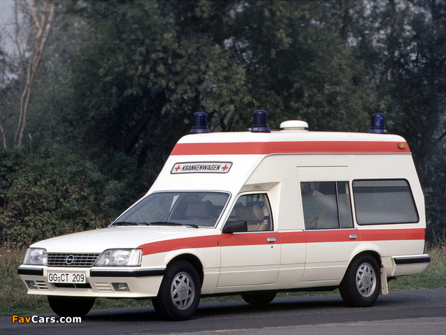 Pictures of Opel Senator Krankenwagen (A2) (640 x 480)