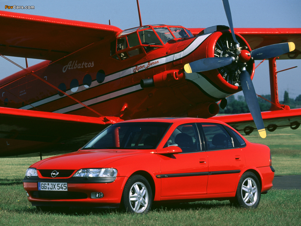 Images of Opel Vectra Sedan (B) 1995–99 (1024 x 768)
