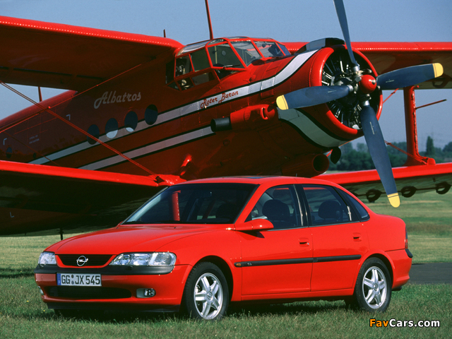 Images of Opel Vectra Sedan (B) 1995–99 (640 x 480)