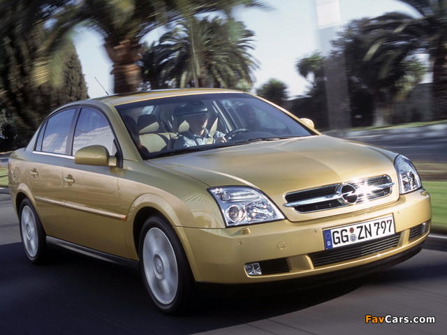 Images of Opel Vectra Sedan (C) 2002–05 (640 x 480)