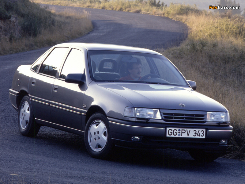 Opel Vectra Sedan (A) 1988–92 images (800 x 600)