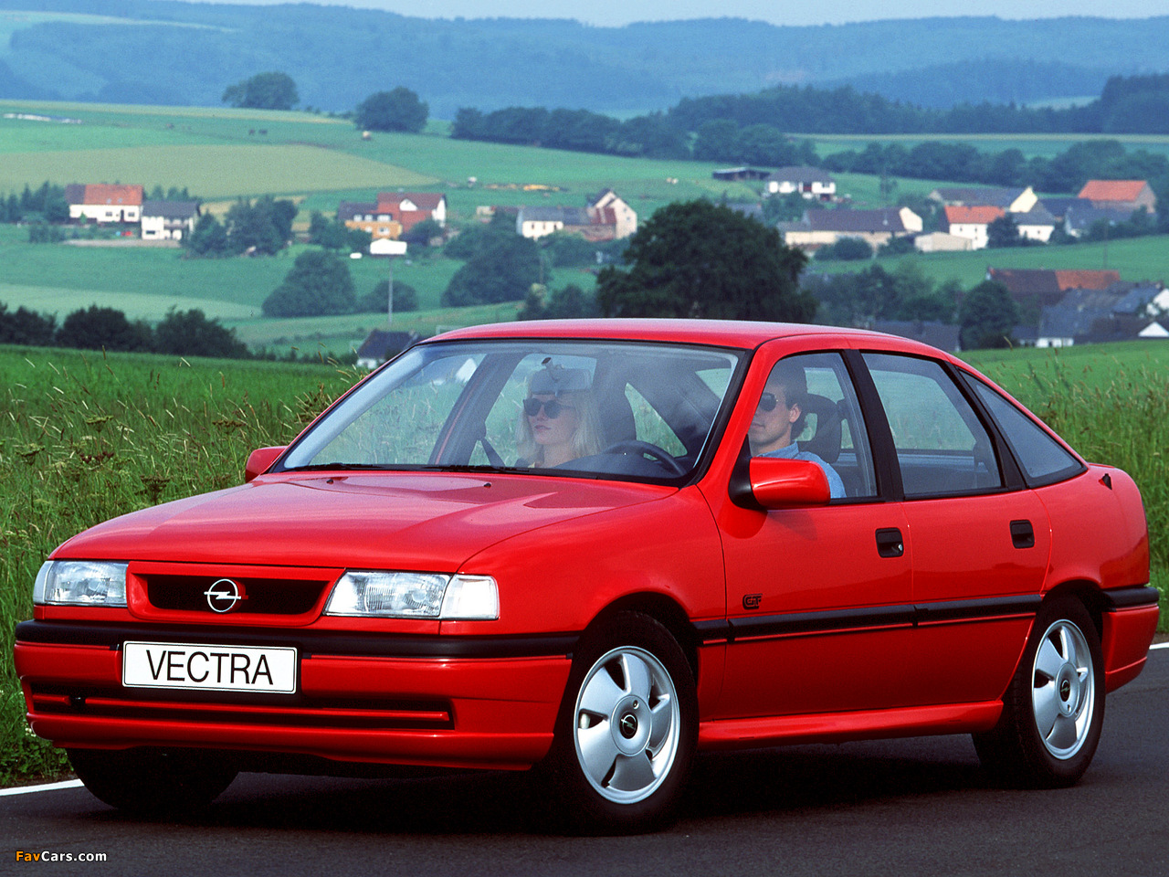 Opel Vectra GT Hatchback (A) 1992–94 photos (1280 x 960)