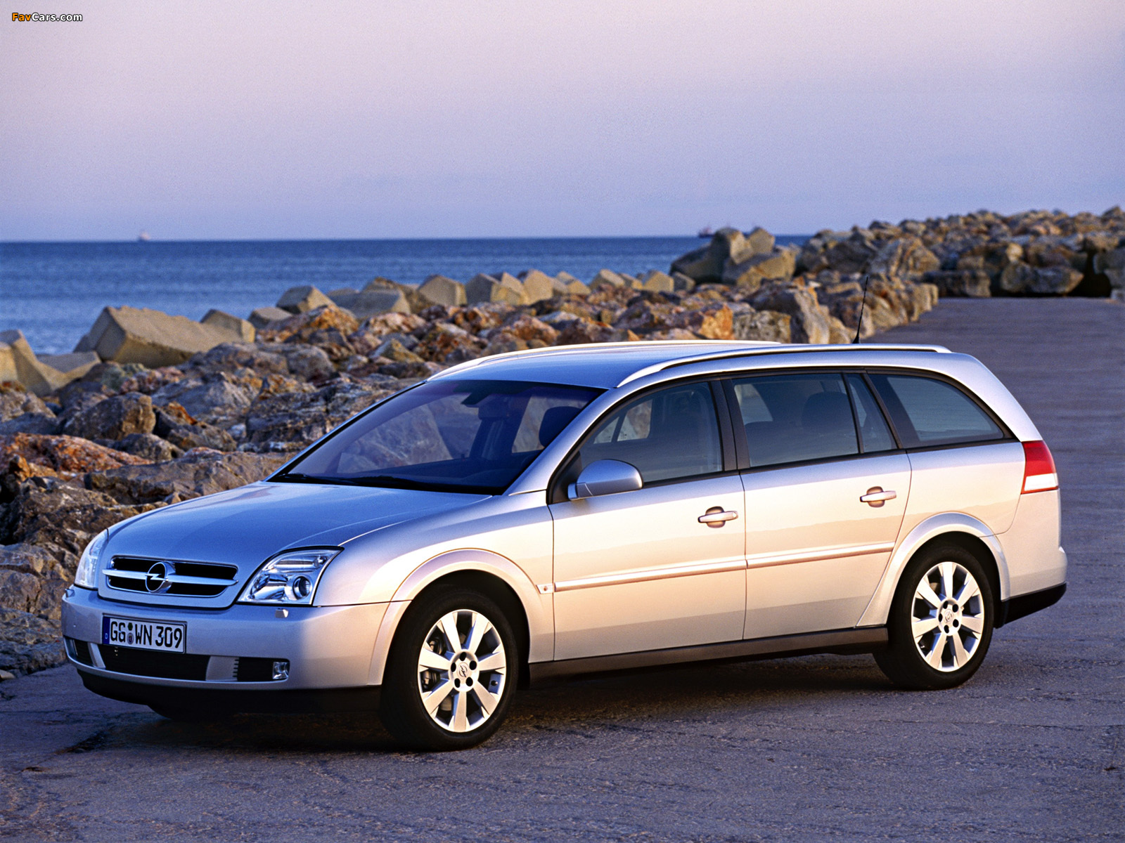 Opel Vectra Caravan (C) 2003–05 pictures (1600 x 1200)