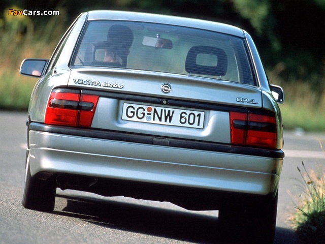Photos of Opel Vectra Turbo 4x4 (A) 1992–94 (640 x 480)