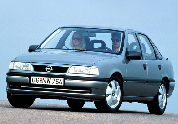 Photos of Opel Vectra V6 (A) 1993–95