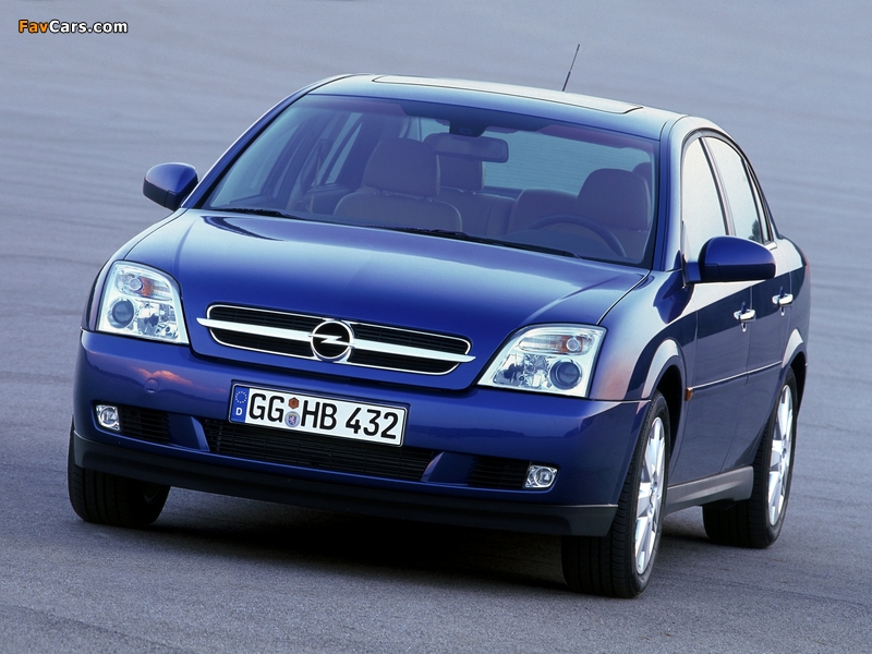 Photos of Opel Vectra Sedan (C) 2002–05 (800 x 600)