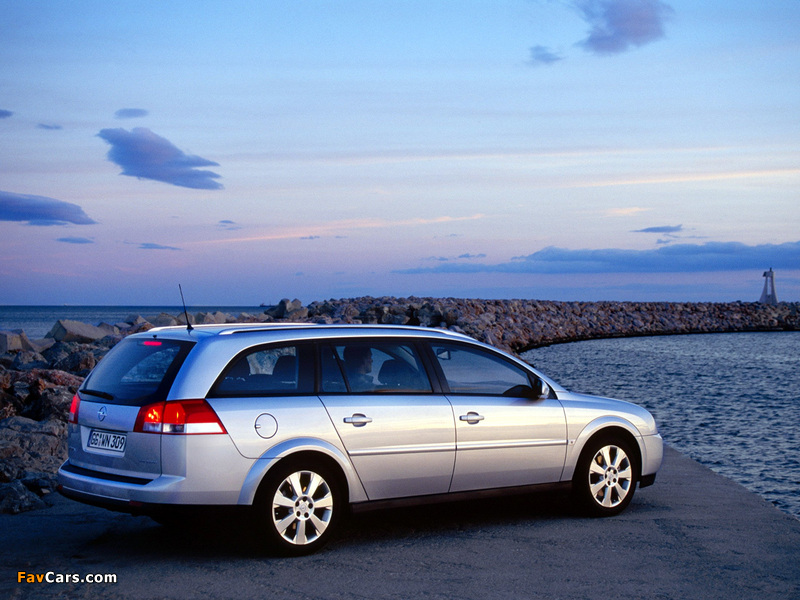 Photos of Opel Vectra Caravan (C) 2003–05 (800 x 600)