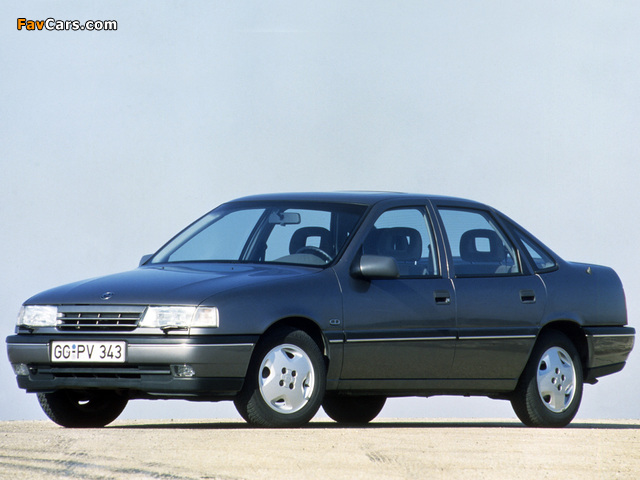 Pictures of Opel Vectra Sedan (A) 1988–92 (640 x 480)