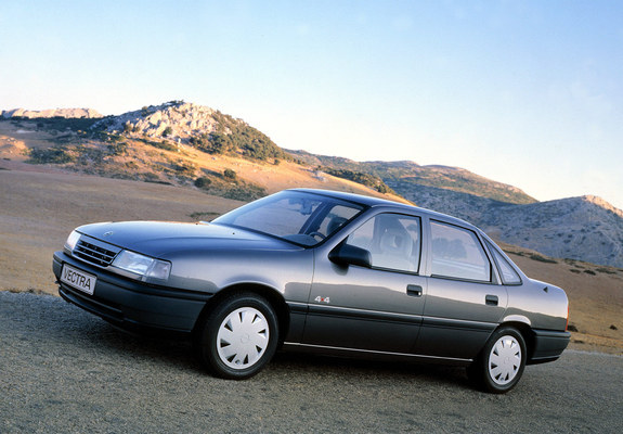 Pictures of Opel Vectra 1.8 S 4x4 Sedan (A) 1988–89