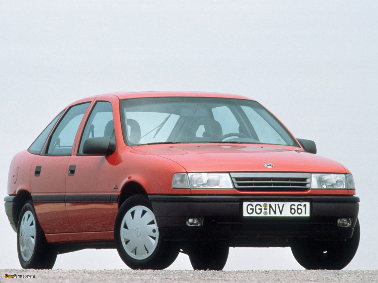 Pictures of Opel Vectra Hatchback (A) 1988–92 (1280 x 960)