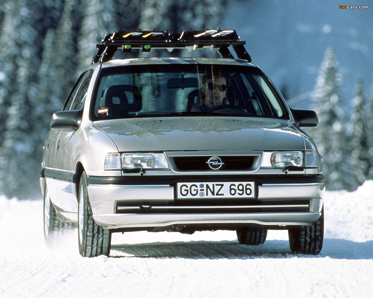 Pictures of Opel Vectra V6 (A) 1993–95 (1280 x 1024)