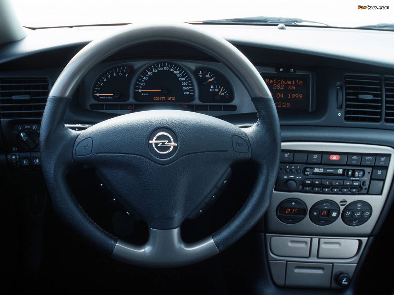 Pictures of Opel Vectra i500 (B) 1998–2000 (1280 x 960)