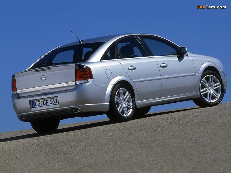 Pictures of Opel Vectra GTS (C) 2002–05 (800 x 600)