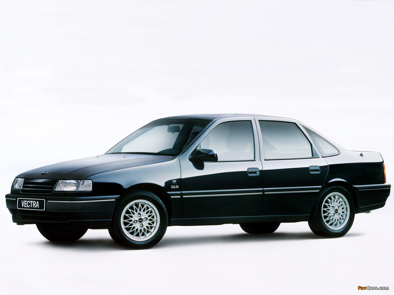 Opel Vectra Sedan (A) 1988–92 wallpapers (1280 x 960)