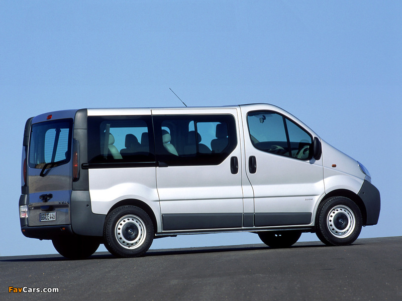 Images of Opel Vivaro 2001–06 (800 x 600)