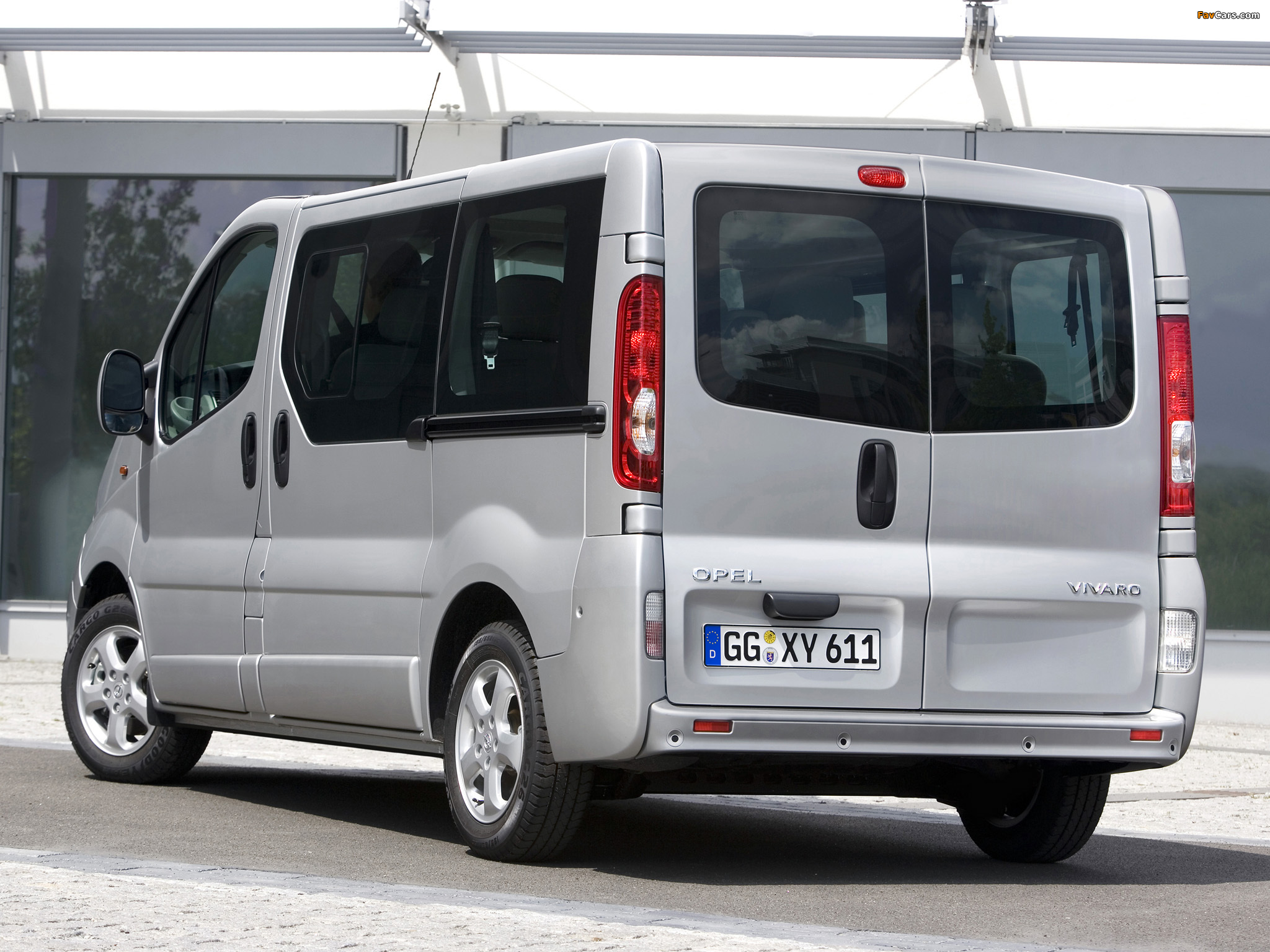 Opel Vivaro 2006 photos (2048 x 1536)