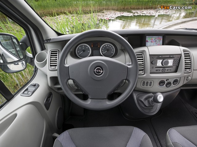 Opel Vivaro 2006 pictures (640 x 480)