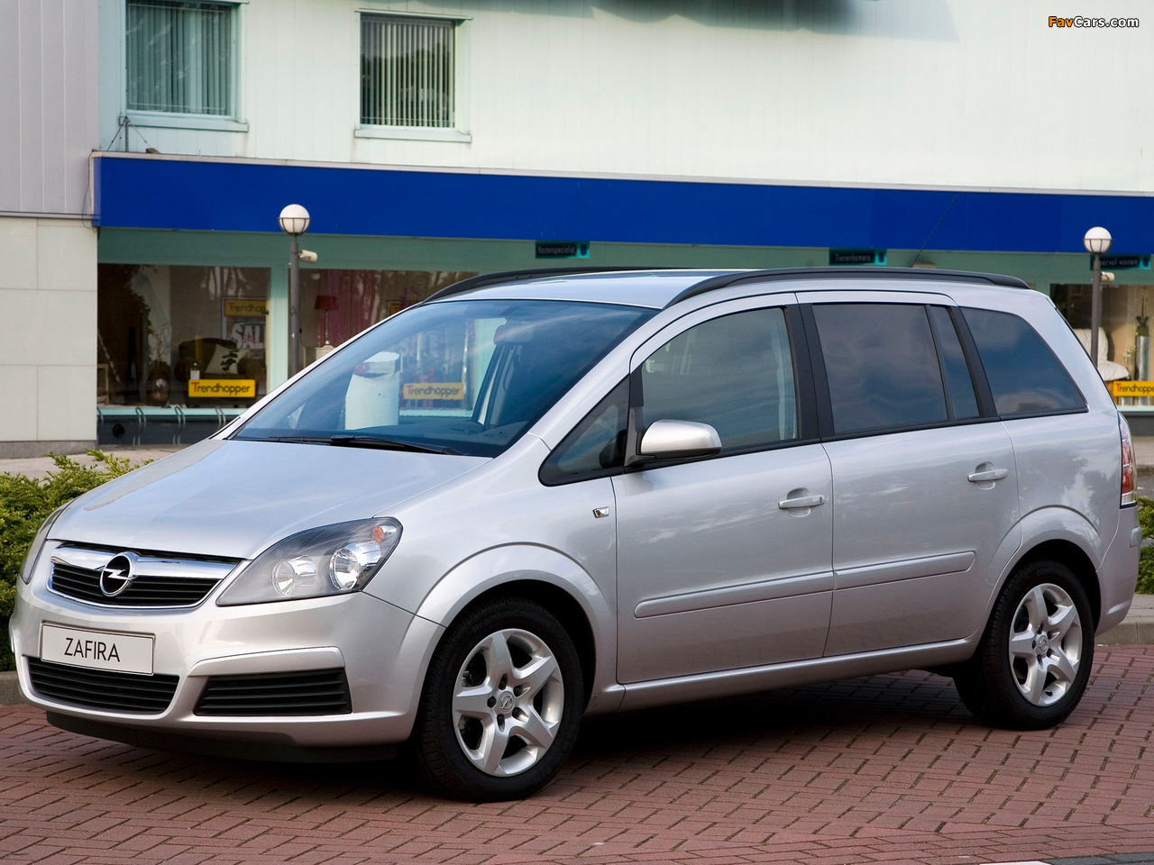 Images of Opel Zafira Van (B) 2006–08 (1280 x 960)