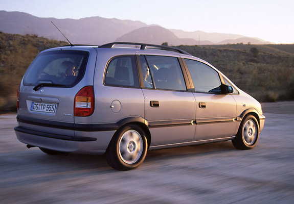 Opel Zafira (A) 1999–2003 images