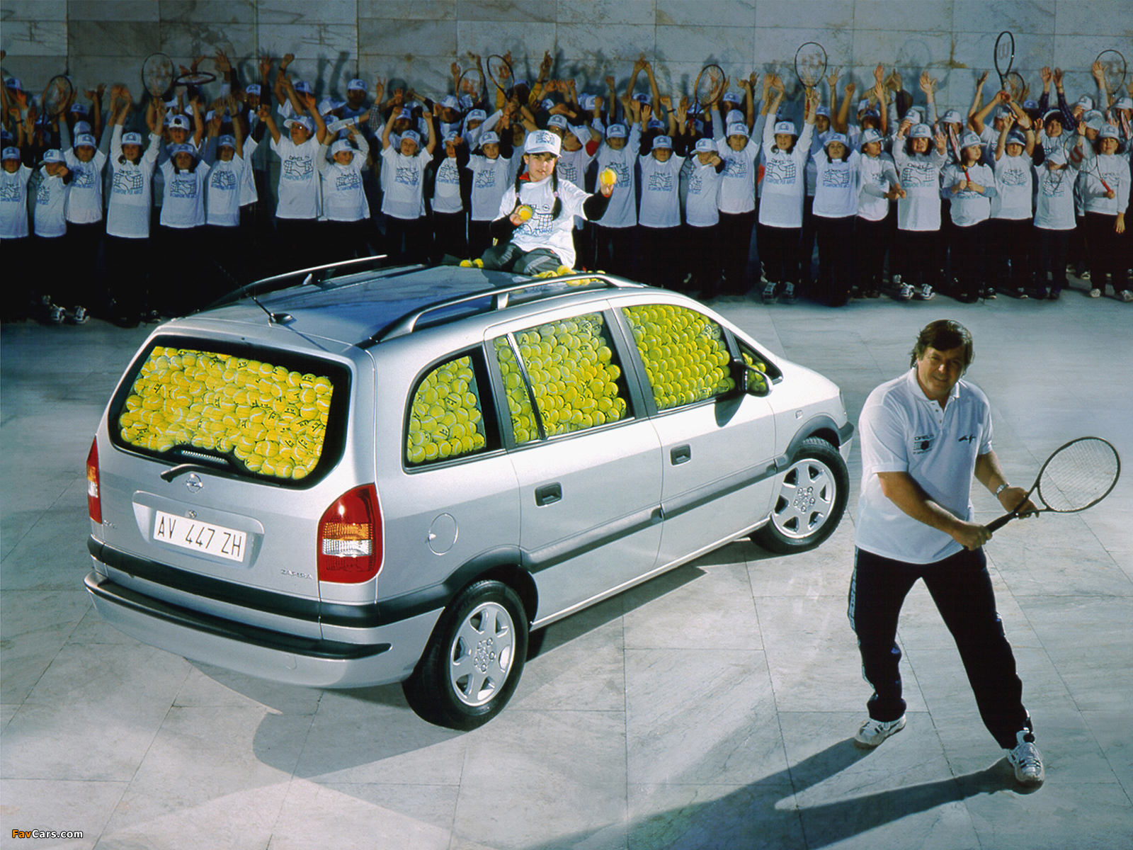 Opel Zafira (A) 1999–2003 photos (1600 x 1200)