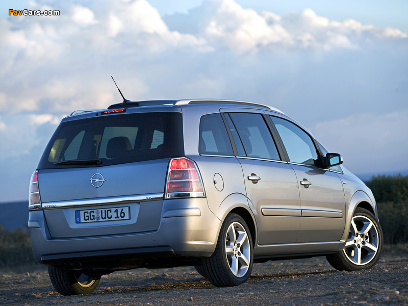 Opel Zafira 2.0 Turbo (B) 2005–08 images (800 x 600)