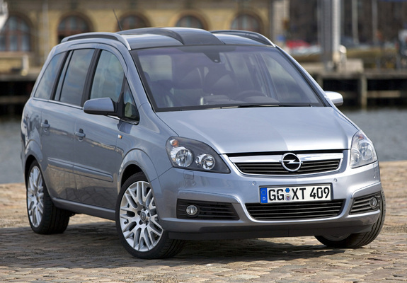 Opel Zafira 2.0 Turbo (B) 2005–08 images