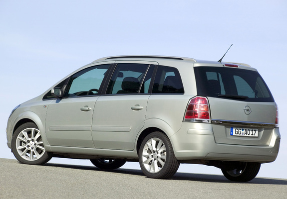 Opel Zafira (B) 2005–08 pictures