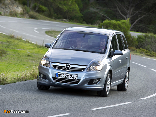 Opel Zafira (B) 2008 pictures (640 x 480)