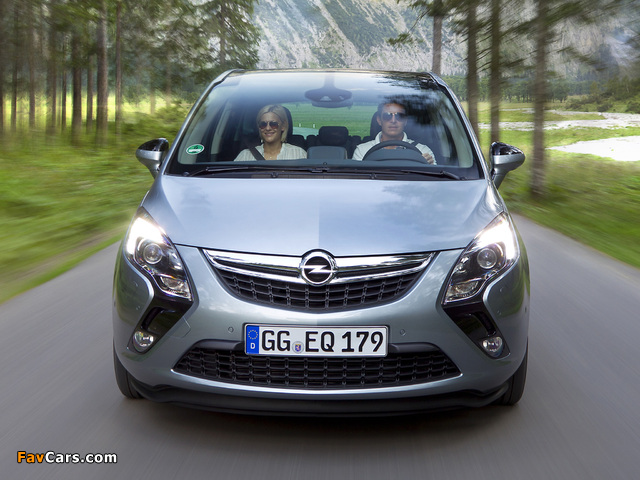 Opel Zafira Tourer Turbo (C) 2011 pictures (640 x 480)