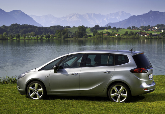 Opel Zafira Tourer Turbo (C) 2011 wallpapers