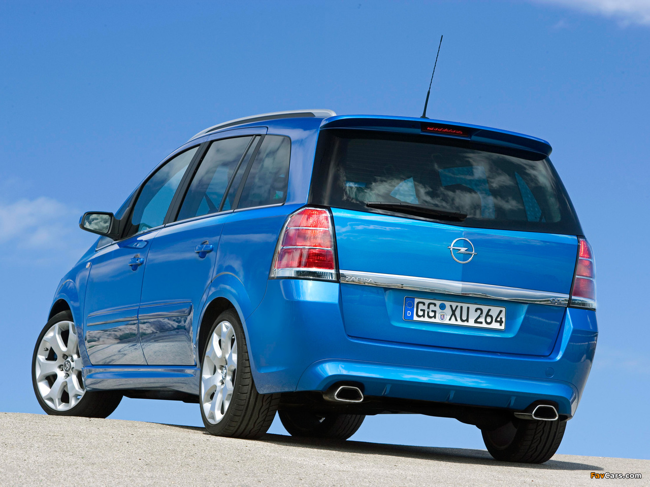 Photos of Opel Zafira OPC (B) 2005–10 (1280 x 960)