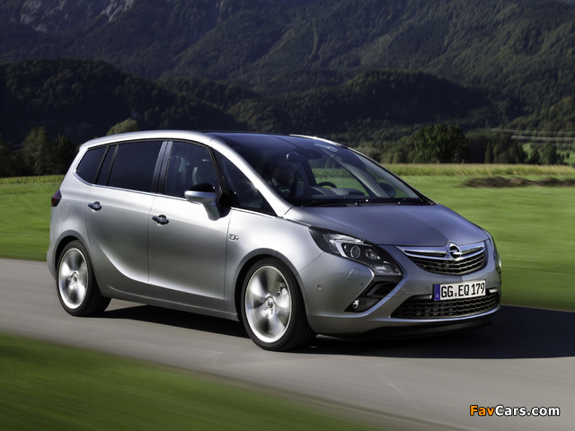Pictures of Opel Zafira Tourer Turbo (C) 2011 (640 x 480)