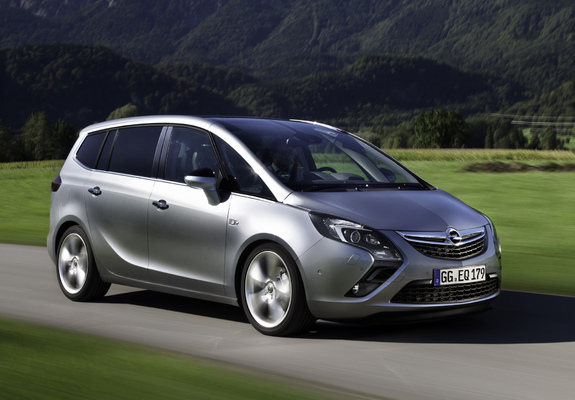 Pictures of Opel Zafira Tourer Turbo (C) 2011