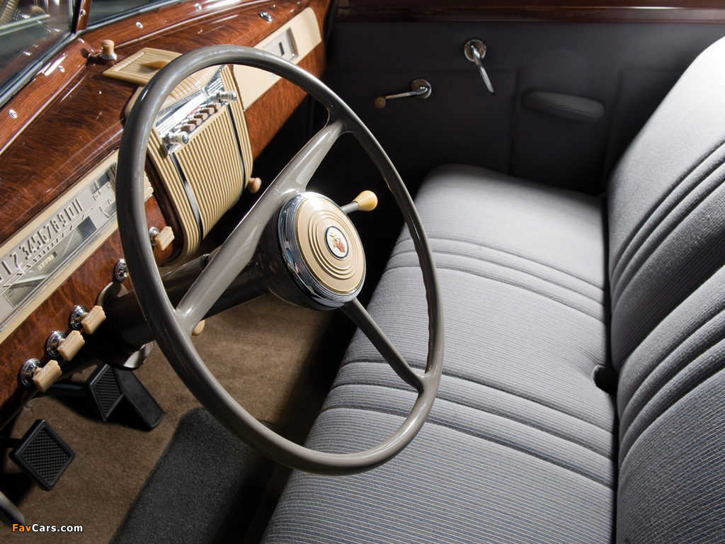 Packard 110 2-door Touring Sedan 1941 wallpapers (1024 x 768)