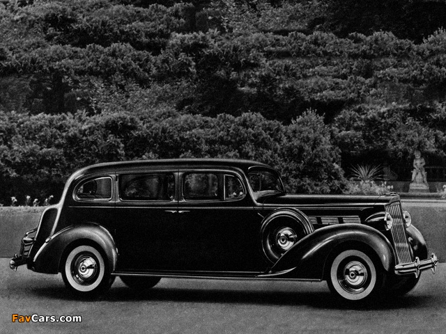 Images of Packard 120 Touring Sedan (138-CD 1091CD) 1937 (640 x 480)
