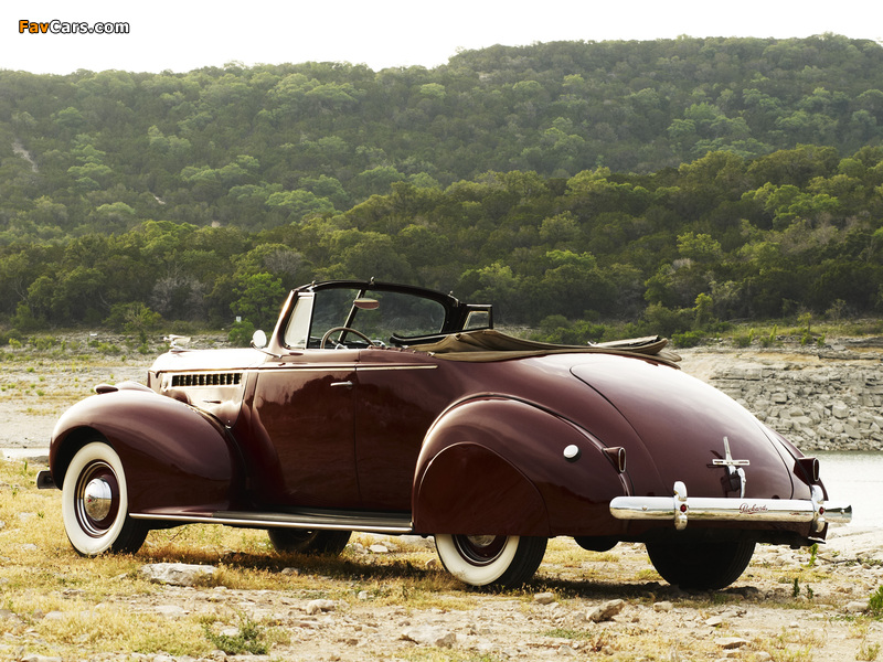 Images of Packard 120 Convertible Coupe 1940 (800 x 600)