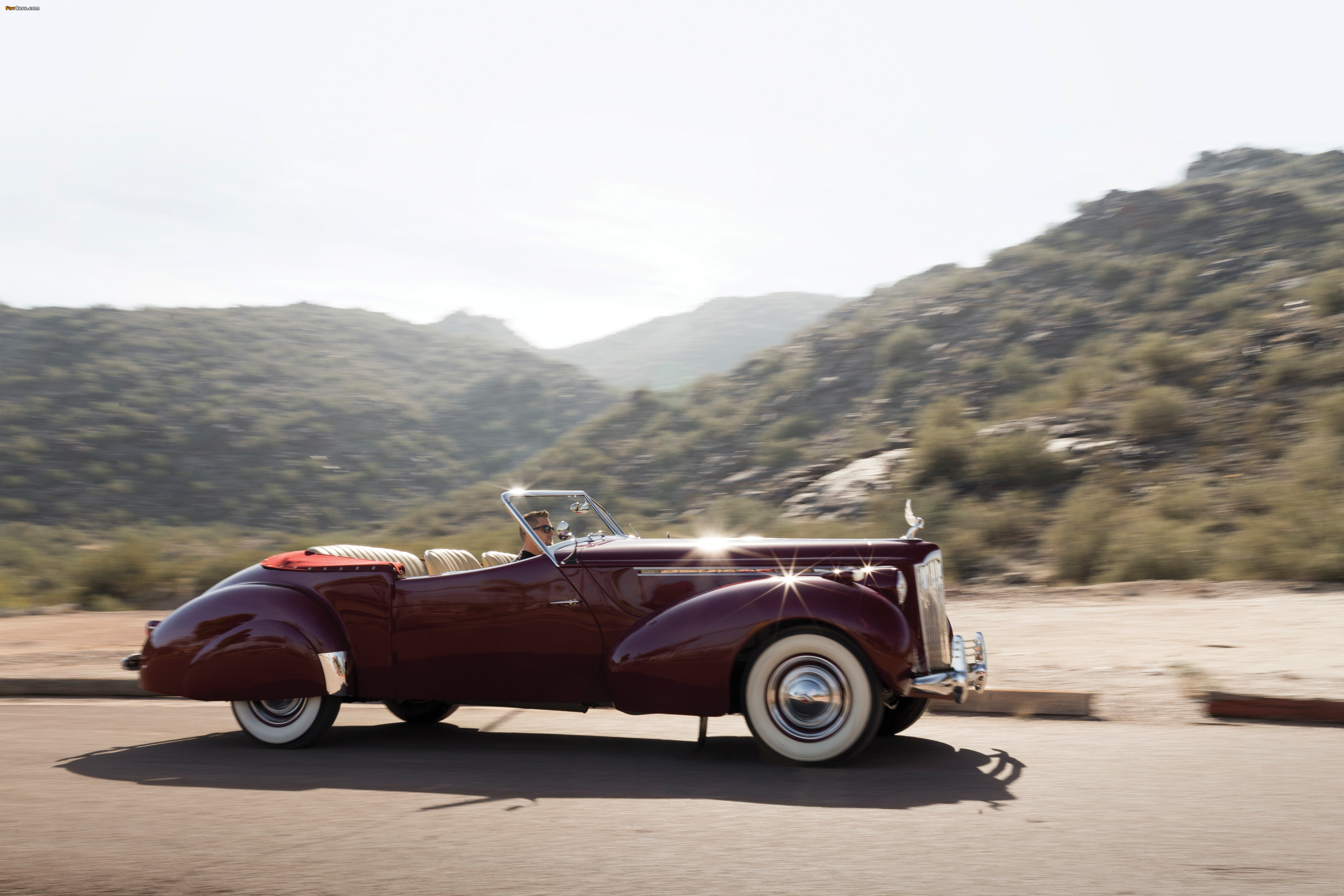 Packard 120 Convertible Victoria by Darrin (1801-2022) 1939–40 pictures (4000 x 2667)