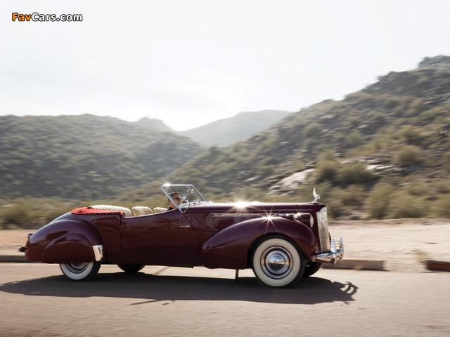 Packard 120 Convertible Victoria by Darrin (1801-2022) 1939–40 pictures (640 x 480)