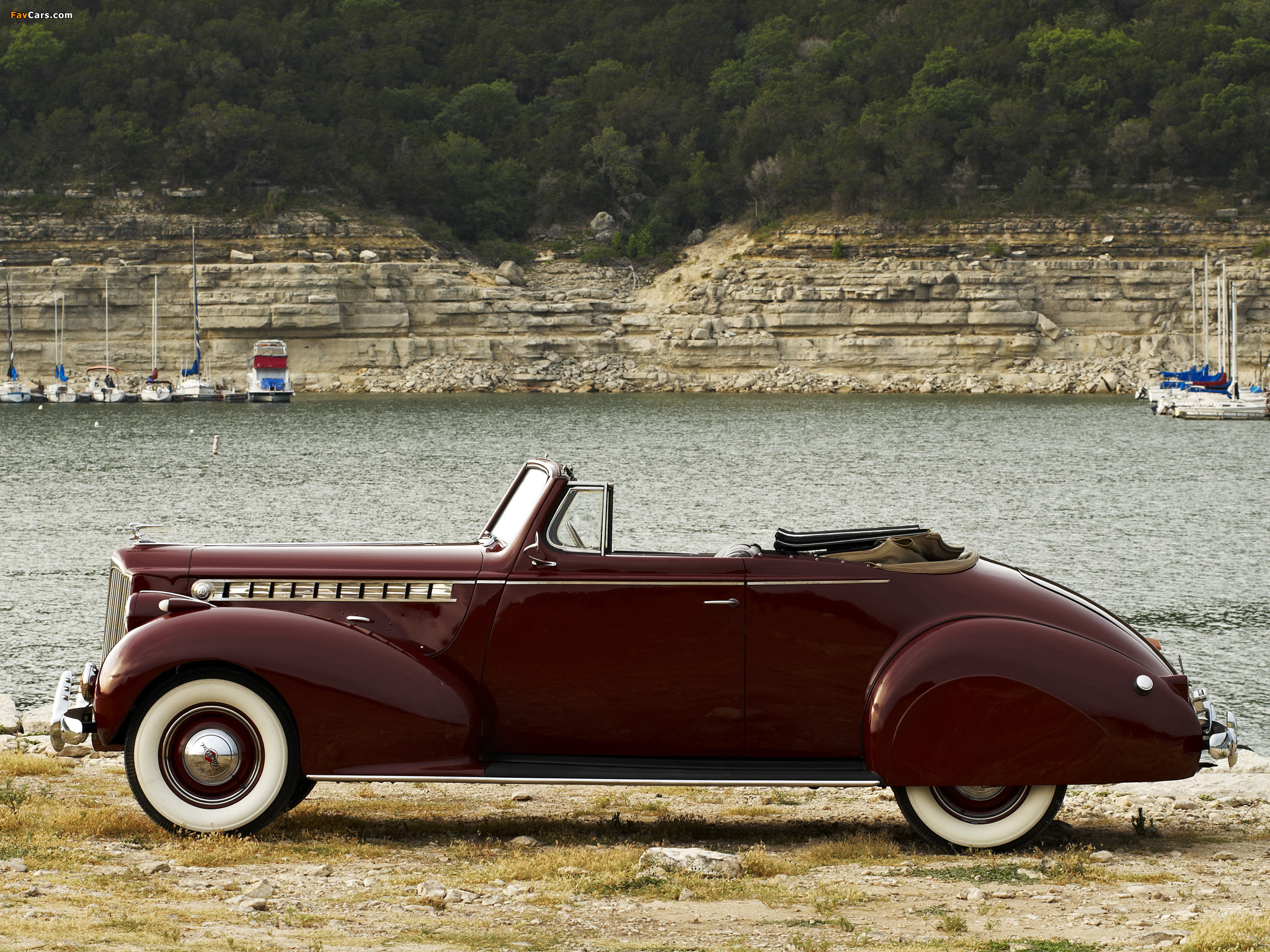 Packard 120 Convertible Coupe 1940 wallpapers (2048 x 1536)