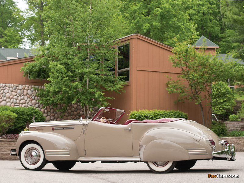 Images of Packard 180 Super Eight Convertible Victoria by Darrin (1906-1429) 1941 (800 x 600)