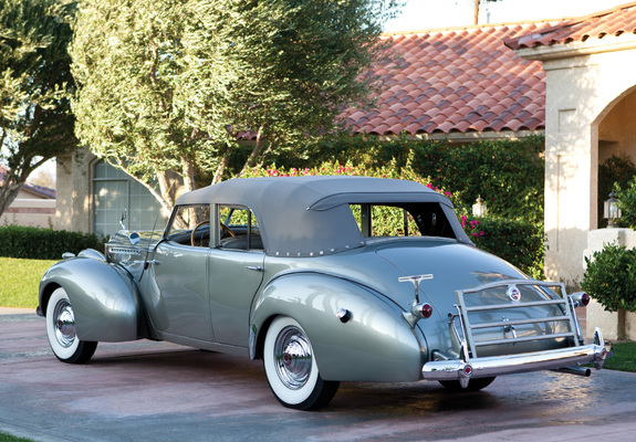 Packard 180 Custom Super Eight Convertible Sedan by Darrin (1807-710) 1940 wallpapers