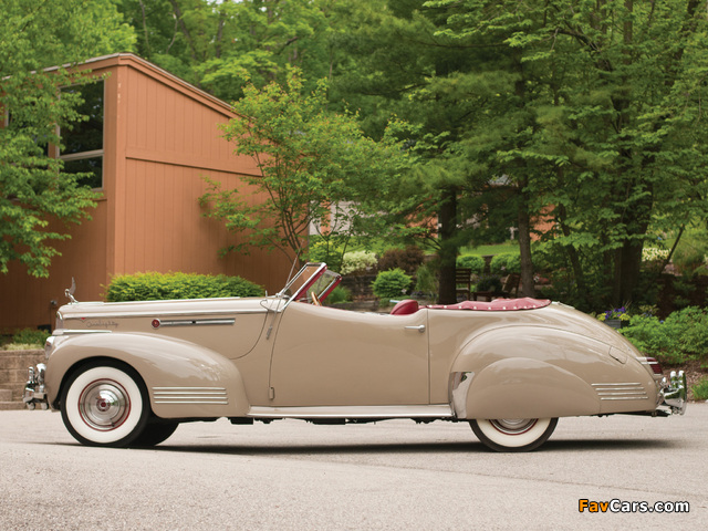 Packard Darrin 180 Convertible Victoria 1941 images (640 x 480)