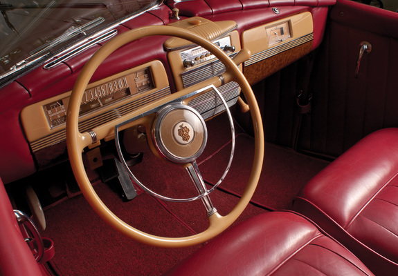 Packard 180 Super Eight Convertible Victoria by Darrin (1906-1429) 1941 wallpapers