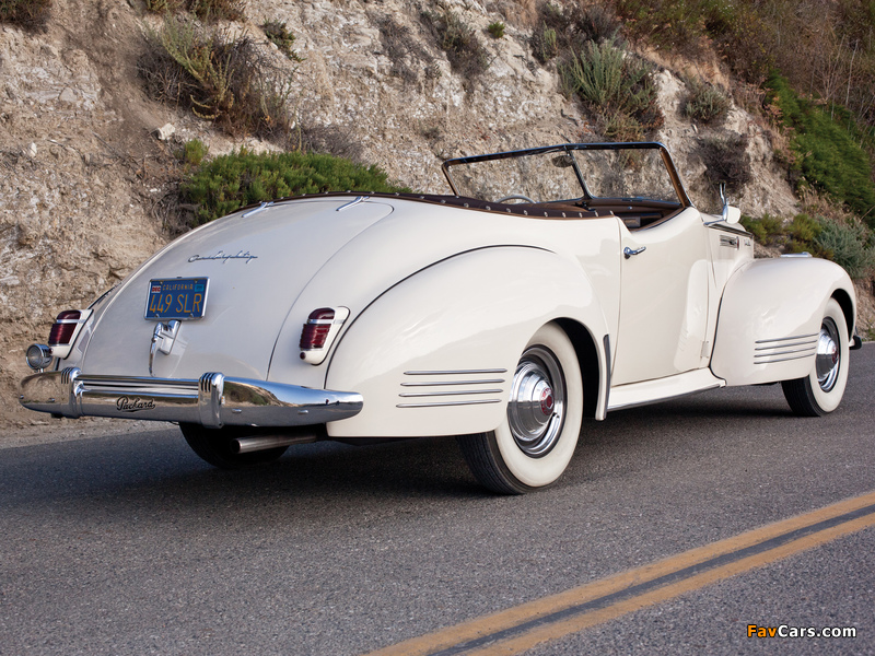 Photos of Packard 180 Super Eight Convertible Victoria by Darrin (1906-1429) 1941 (800 x 600)