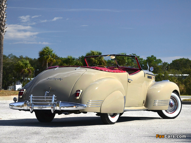 Photos of Packard 180 Super Eight Convertible Victoria by Darrin (1906-1429) 1941 (640 x 480)