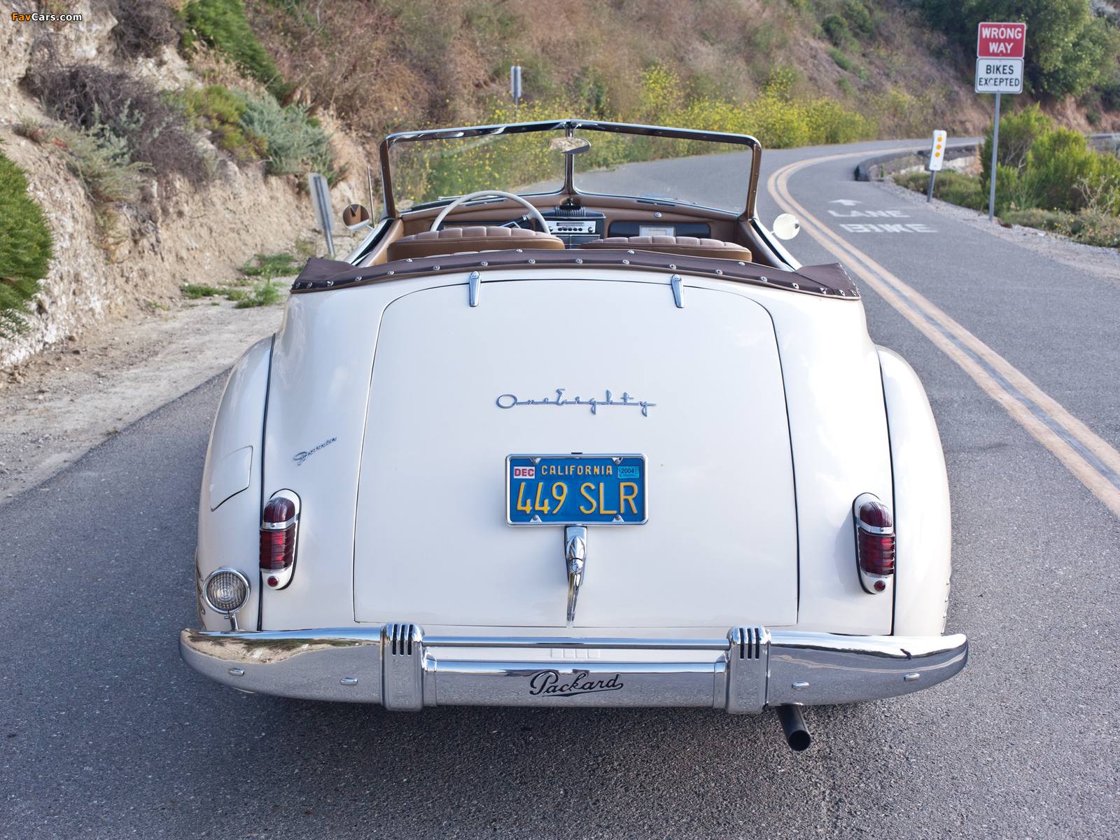 Pictures of Packard Darrin 180 Convertible Victoria 1941 (1600 x 1200)