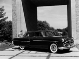 Photos of Packard 300 Touring Sedan (2502-2572) 1952