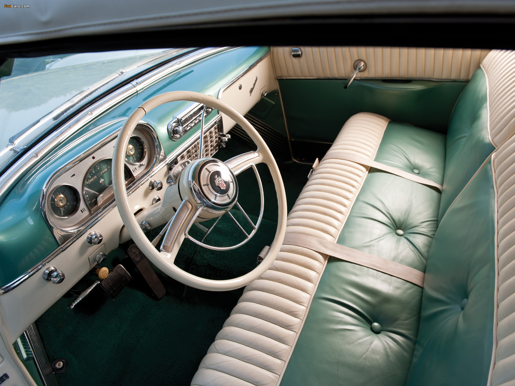 Pictures of Packard Caribbean Convertible Coupe (5478) 1954 (2048 x 1536)