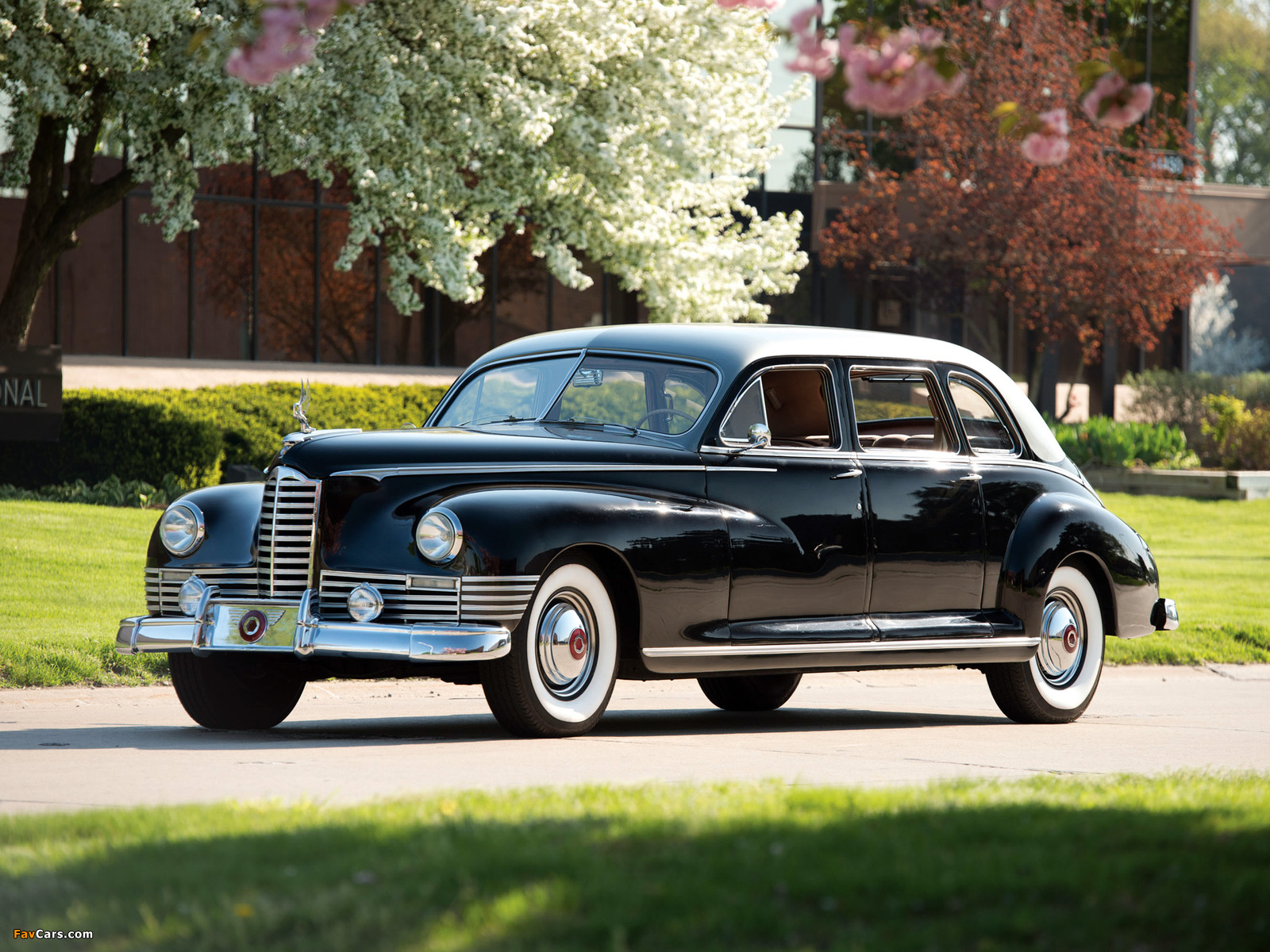 Packard Custom Super Clipper Eight Limousine (2126-2150) 1947 wallpapers (1600 x 1200)